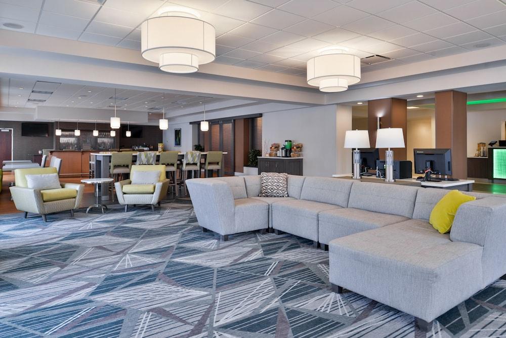 Holiday Inn Hotel & Suites Rochester - Marketplace By Ihg Exterior photo